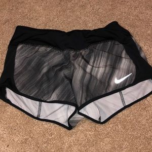 nike women’s running shorts